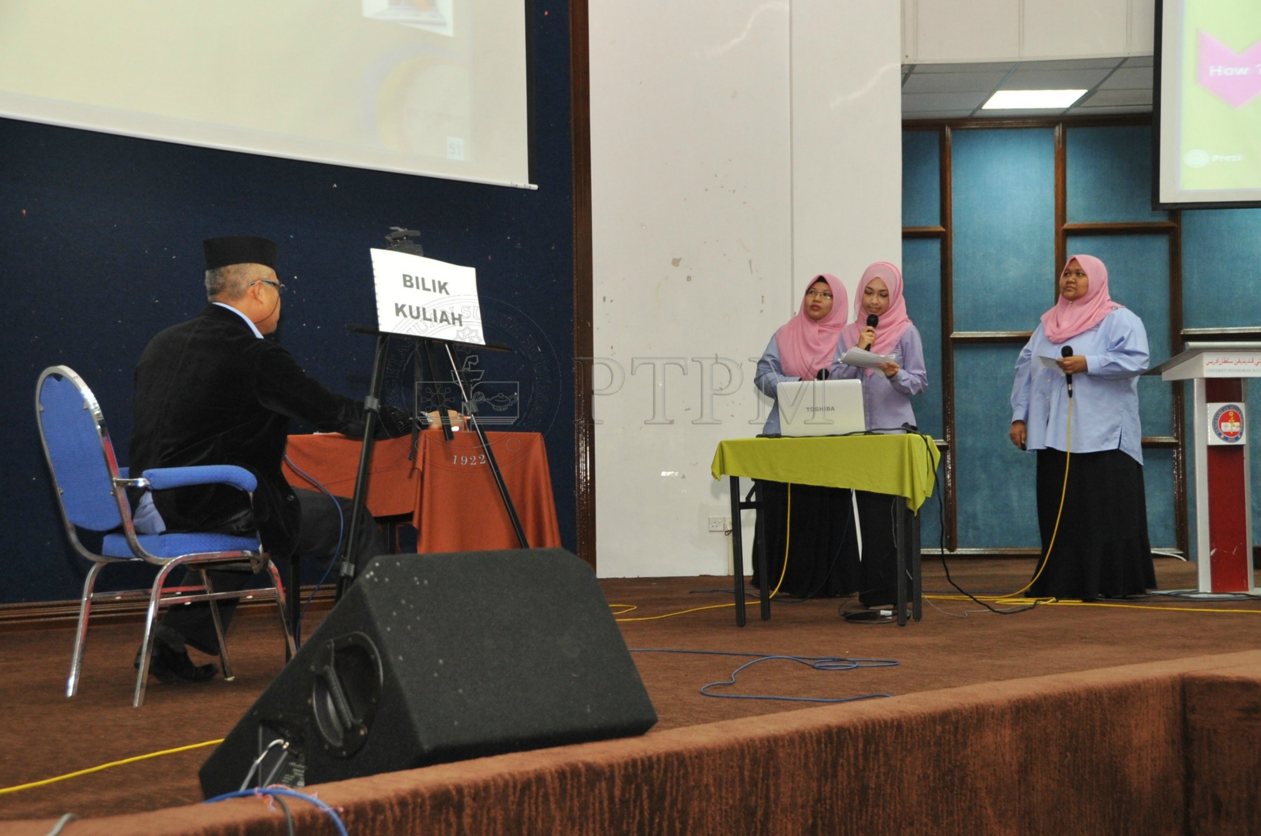 PRO 14 126 KIKPRO 2400